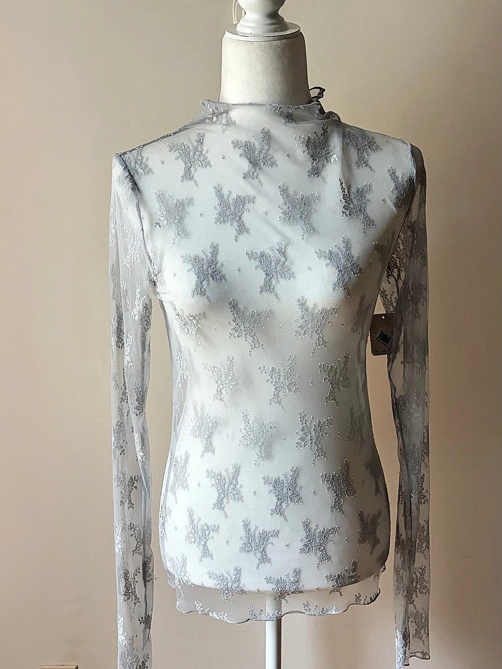Free People Charlie Printed Mesh Top White & Gray Like New Size Large.